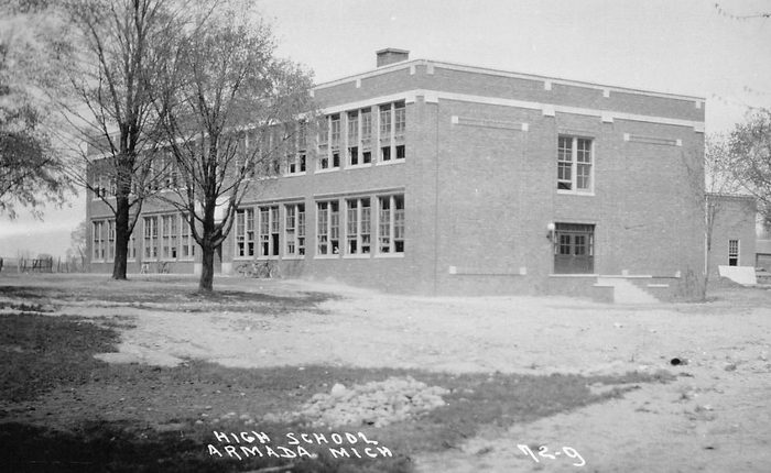 Armada - Old Post Card Photo (newer photo)